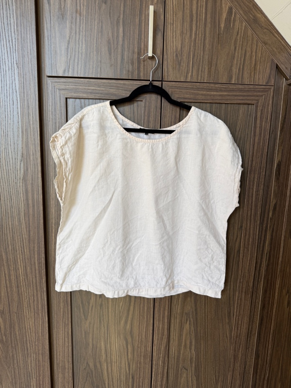 Quince Linen Pajama Set - Relaxed Short Sleeve Top & Wide Leg Pants - Picture 10 of 15